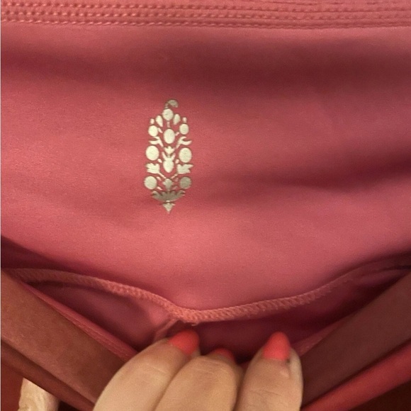 EUC Free People Movement Leggings M Pink Tie Dye FP New $78 Retail - Picture 4 of 5